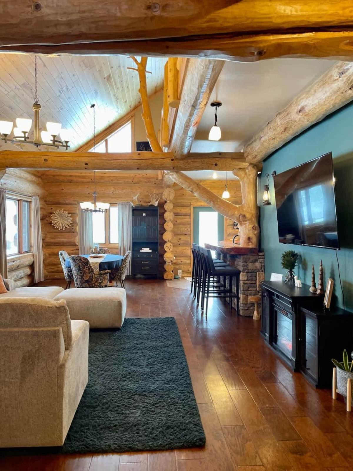 Stunning Log Cabin Getaway At The Hannu Haus Ironwood Dış mekan fotoğraf